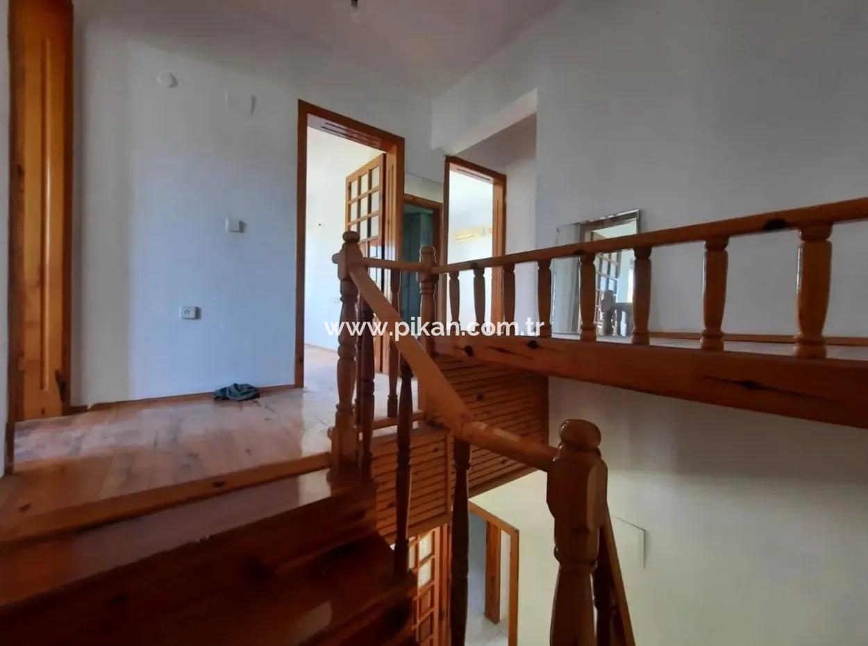 Dalyanda Kiralık Yüzme Havuzlu 3+1 Villa