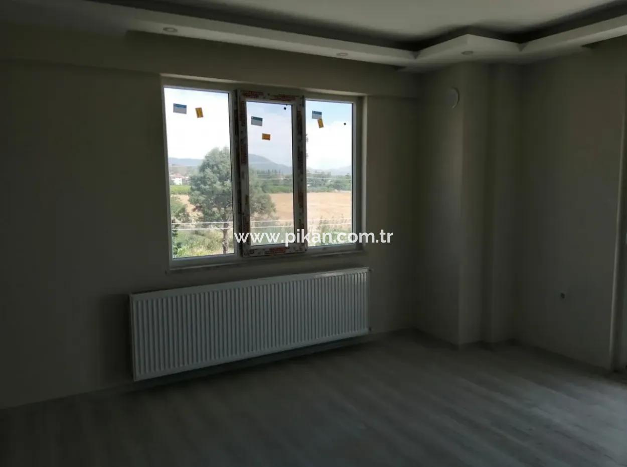 ortaca bahcelievler de satilik 2 1 90 m2 kaloriferli luks daireler