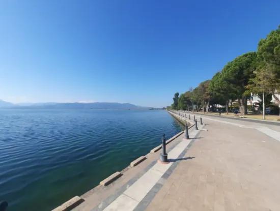 Köyceğizde Göle Yakın Yüzme Havuzlu, Eşyalı, 7+1 Müstakil Tripleks Mayısa Kadar  Kiralık