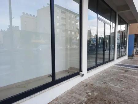 Ortaca Merkezde Banka Veya Kurumsal Markete Uygun 400 M2 Dükkan Kiralık