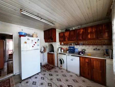 Ortaca Eskiköyde Satılık 1500 M2 Arazi Ve Köy Evi