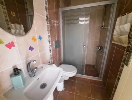 Muğla Ortaca Okçularda 200 M2 5+1 Yüzme Havuzlu Müstakil Eşyalı Villa Yıllık Kiralık