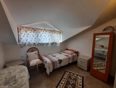 Muğla Dalyanda Yüzme Havuzlu Eşyalı Çatı Katı 2+1 Daire Kiralık