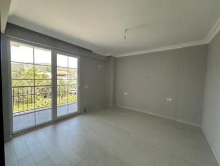 Ortaca Cumhuriyetde 4+1 Sıfır Lüks Tripleks  Villalar Satılık