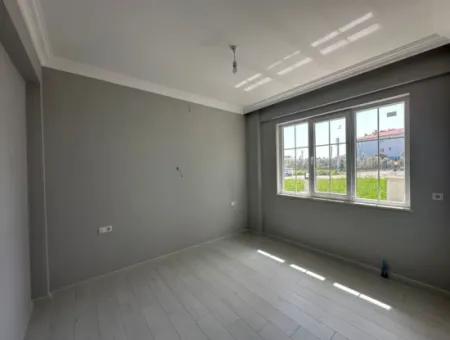 Ortaca Cumhuriyetde 4+1 Sıfır Lüks Tripleks  Villalar Satılık