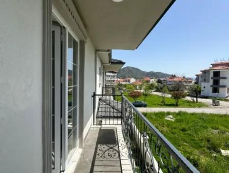Ortaca Cumhuriyetde 4+1 Sıfır Lüks Tripleks  Villalar Satılık