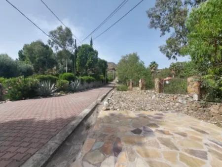 Dalaman'da Toplu Konut Yapmaya Uygun 18 Villa, 6 165 M2 İmarlı Arsa Satılık