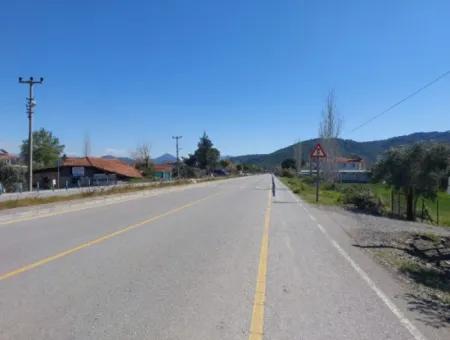 Ortaca Okçularda Anayola Sıfır 740 M2 Arsada 2+1 Tiny House Satılık Veya Takas