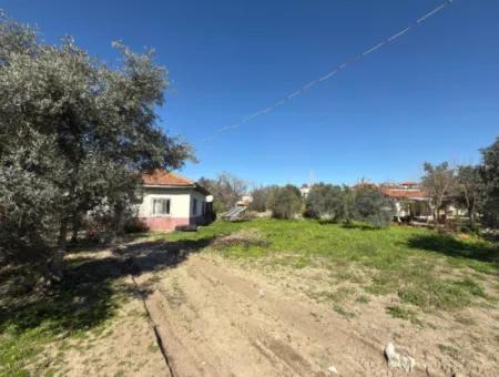 Ortaca Merkezde 862 M2 Net % 40/80  2 Kat  Konut İmarlı Arsa Satılık.