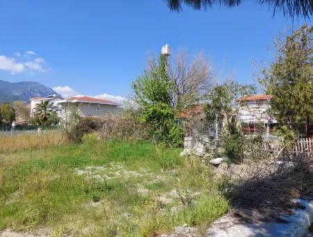 Dalyan Gülpınarda İşlek Caddede 500 M2 Arsa Yap İşlet Devret Şeklinde Verilecektir