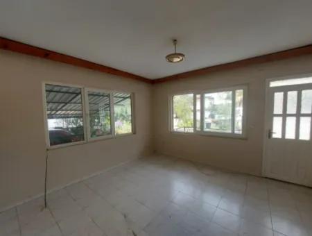 Muğla Ortaca Dalyan Merkezde 120 M2, 3+1 Daire Kiralık.