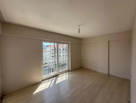 Muğla Ortaca Cumhuriyet Mah. 3+1 Kapalı Mutfak Daire Satılık