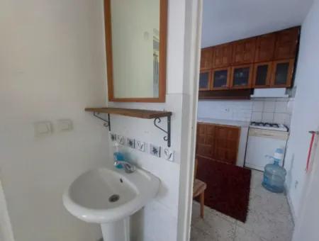 Mugla Dalyanda 400 M2 Müstakil Arsada Göl Ve Doga Manzaralı 2+1 Eşyalı Ev Kiralık