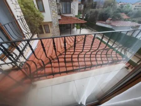 Muğla Dalyan Da 700 M2 Arsada Yüzme Havuzlu Eşyalı 3+1, 2 Dubleks Kiralık