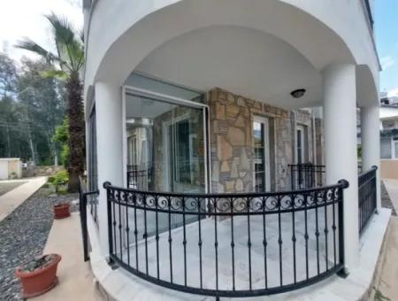 Köyceğizde Göle Sıfır  2+1 Giriş Katı Daire Satılık Veya Takas