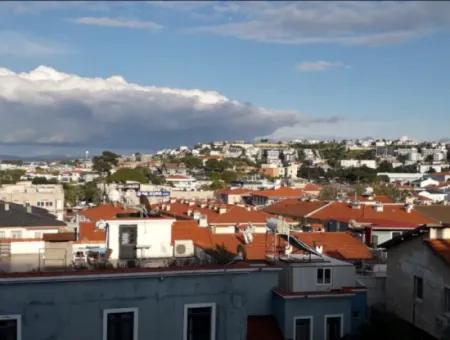 İzmir Çeşme Sakaryada  2+1 Satılık Veya Takas Daire.