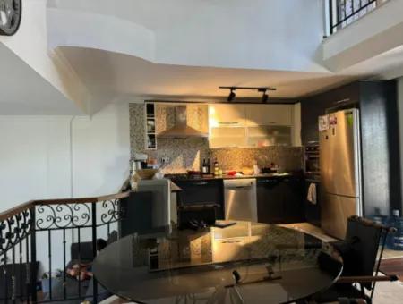İzmir Güzelbahçe Kahramanderede 250 M2, 5+1 Dubleks Satılık Veya Kısmen Takas Olur