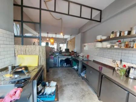 Muğla Ortaca Dalyan Merkez’de Kapı Müşterisi Hazır Devren Kiralık Kafe & Restoran
