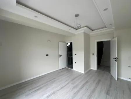 Ortacada 4+1 150 M2 Sıfır Villa Satılık