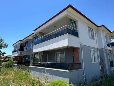 Cumhuriyet De 3+1 Daire Satılık