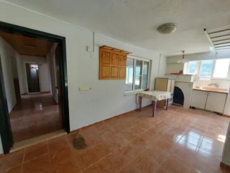 Ortaca Marmarlıda Eşyalı Yada Eşyasız 160 M2, 2+1  Daire Kiralık.