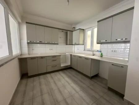 Ortaca Merkezde Asansörlü  3+1 Kapalı Mutfak Daire Satılık