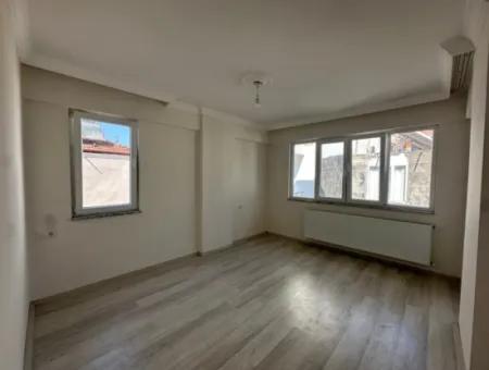 Ortaca Merkezde Asansörlü  3+1 Kapalı Mutfak Daire Satılık