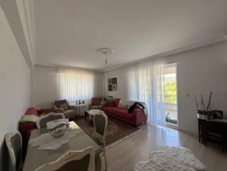 Cumhuriyet De 3+1 Daire Satılık