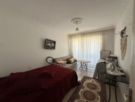 Cumhuriyet De 3+1 Daire Satılık