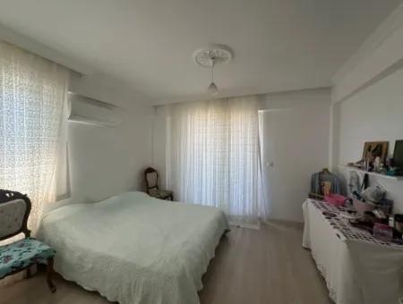 Cumhuriyet De 3+1 Daire Satılık