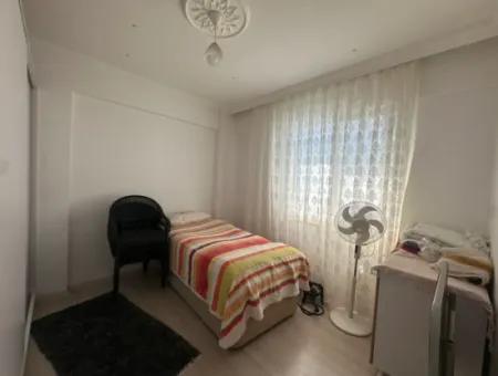 Cumhuriyet De 3+1 Daire Satılık