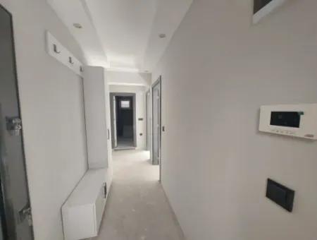 Muğla Ortaca Çaylı’da Havuzlu Sıfır Giriş Kat Daire Acil Satılık