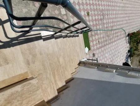 Muğla Ortaca Tepearası’nda 1.450 M² Arazi Üzerinde 2 Katlı 2+1 Daire Satılık