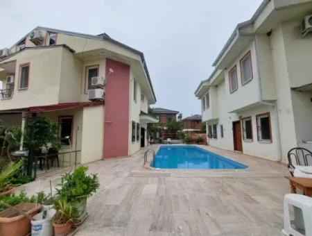 Mugla Dalyan Yüzme Havuzlu Sitede 2+1 Çatı Dubleks Satılık