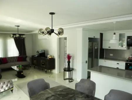 Mugla Ortaca Dalyan Da 565 M² Arsa Yüzme Havuzlu4+1  Eşyalı Kiralık Villa