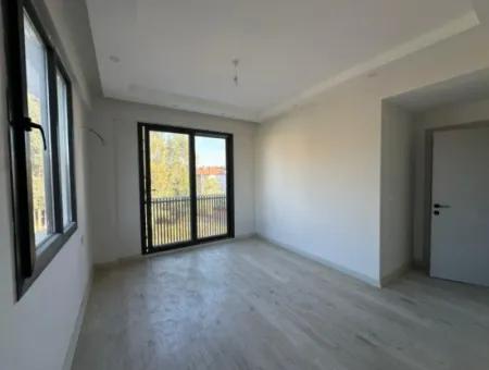 Dalamanda 2+1 Sıfır Yüzme Havuzlu Daire Satılık