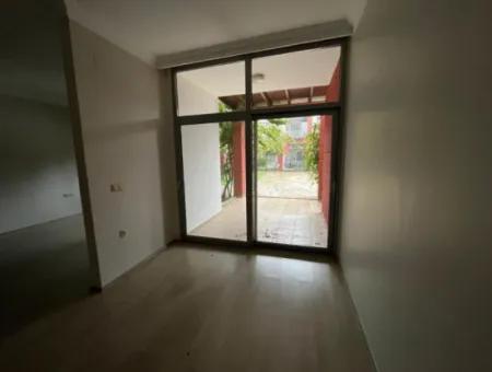 Ortaca Beşköprü'de Sitede Havuzlu 3+1 Dubleks Kiralık