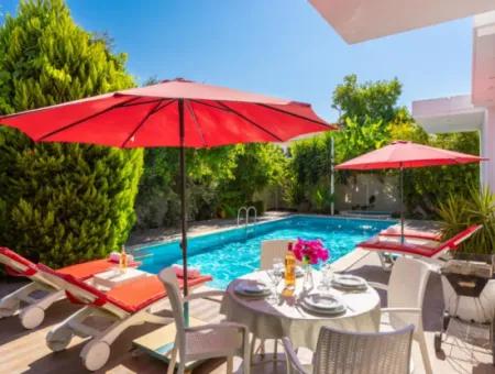 Muğla Dalyan Da 120 M2, 3+1 Eşyalı Yüzme Havuzlu Villa 6 Aylık Kiralık