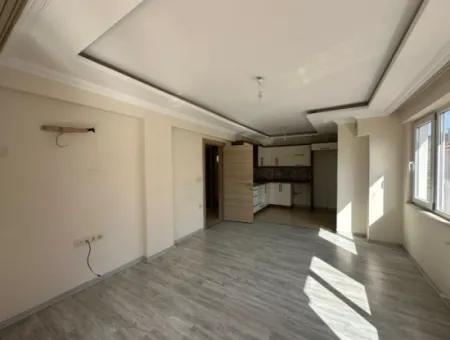 Ortaca Cumhuriyet De 2+1 3. Kat Daire Satılık