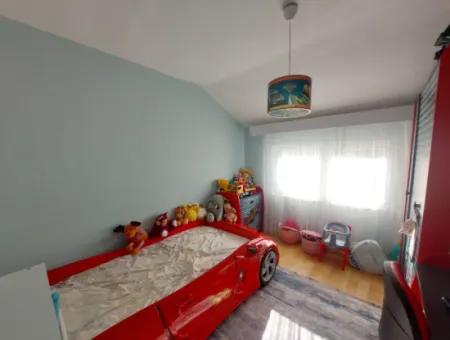 Ortaca Kemaliye De 645 M2 Arazide 4+1 Ve 3+1 Yüzme Havuzlu Ev Satılık Veya Takas