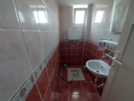 Ortaca Marmarlıda Bahçeli 150 M2, 3+1 Üst Kat Eşyasız Daire Kiralık